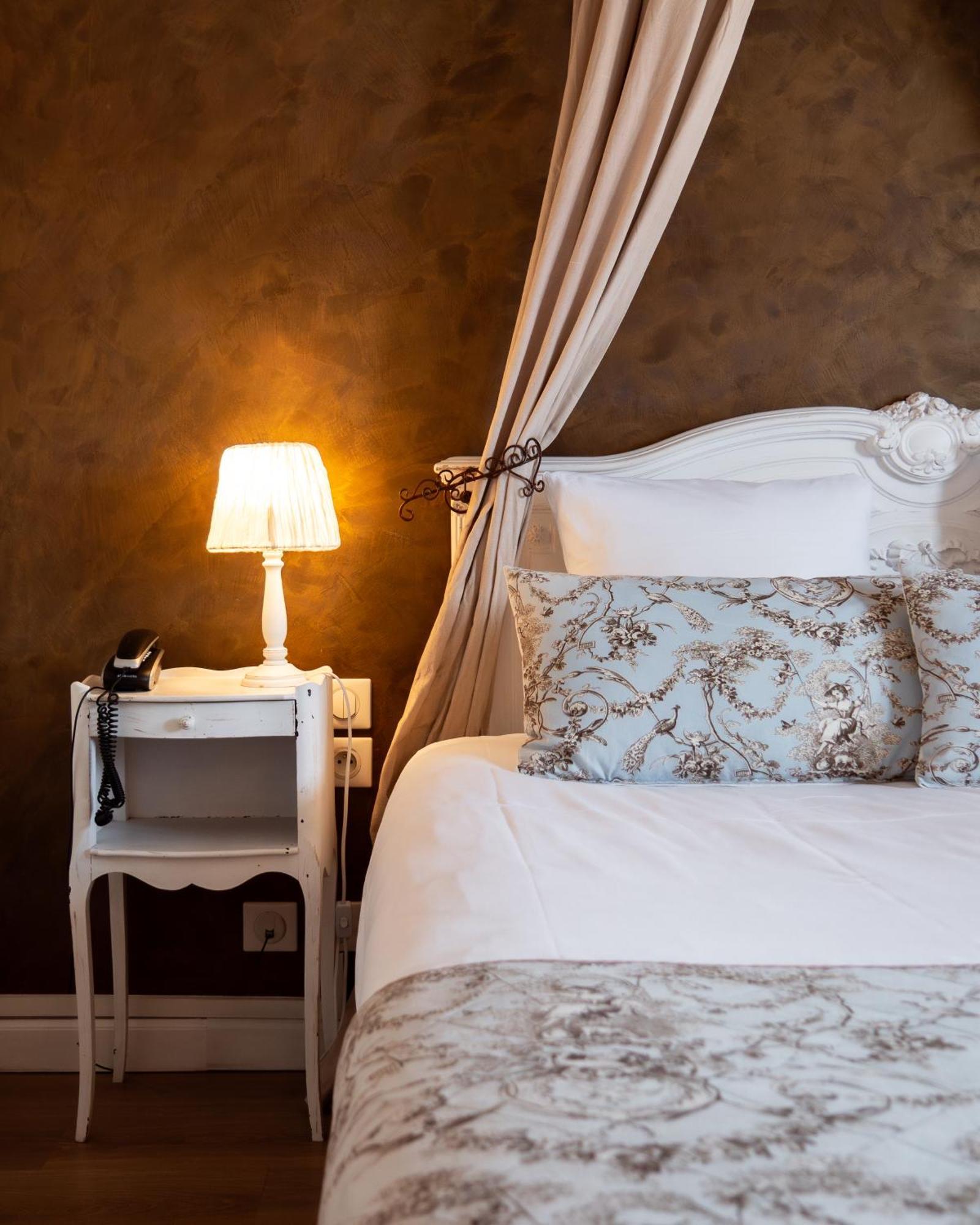 Hotel Restaurant Verger Des Chateaux, Route Des Vins Haut-Koenigsbourg ディーフェンタール エクステリア 写真