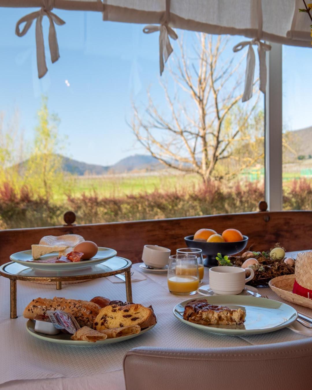 Hotel Restaurant Verger Des Chateaux, Route Des Vins Haut-Koenigsbourg ディーフェンタール エクステリア 写真