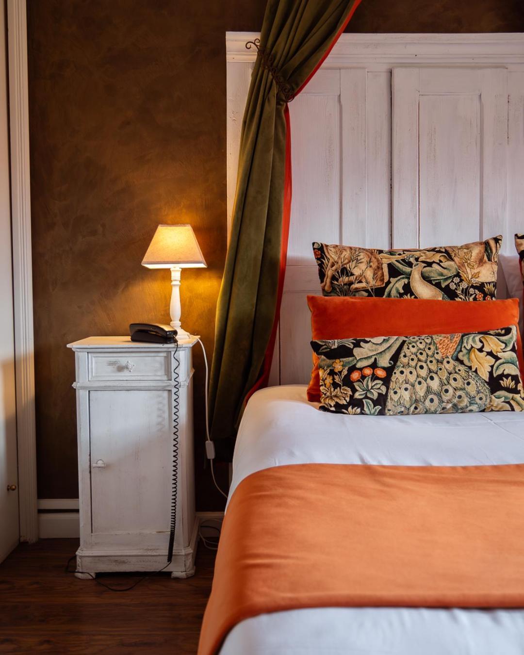 Hotel Restaurant Verger Des Chateaux, Route Des Vins Haut-Koenigsbourg ディーフェンタール エクステリア 写真