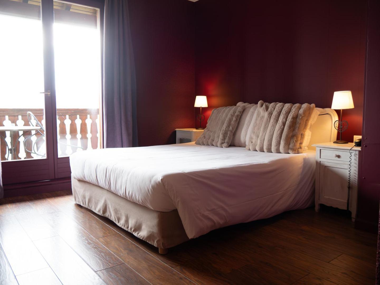 Hotel Restaurant Verger Des Chateaux, Route Des Vins Haut-Koenigsbourg ディーフェンタール エクステリア 写真